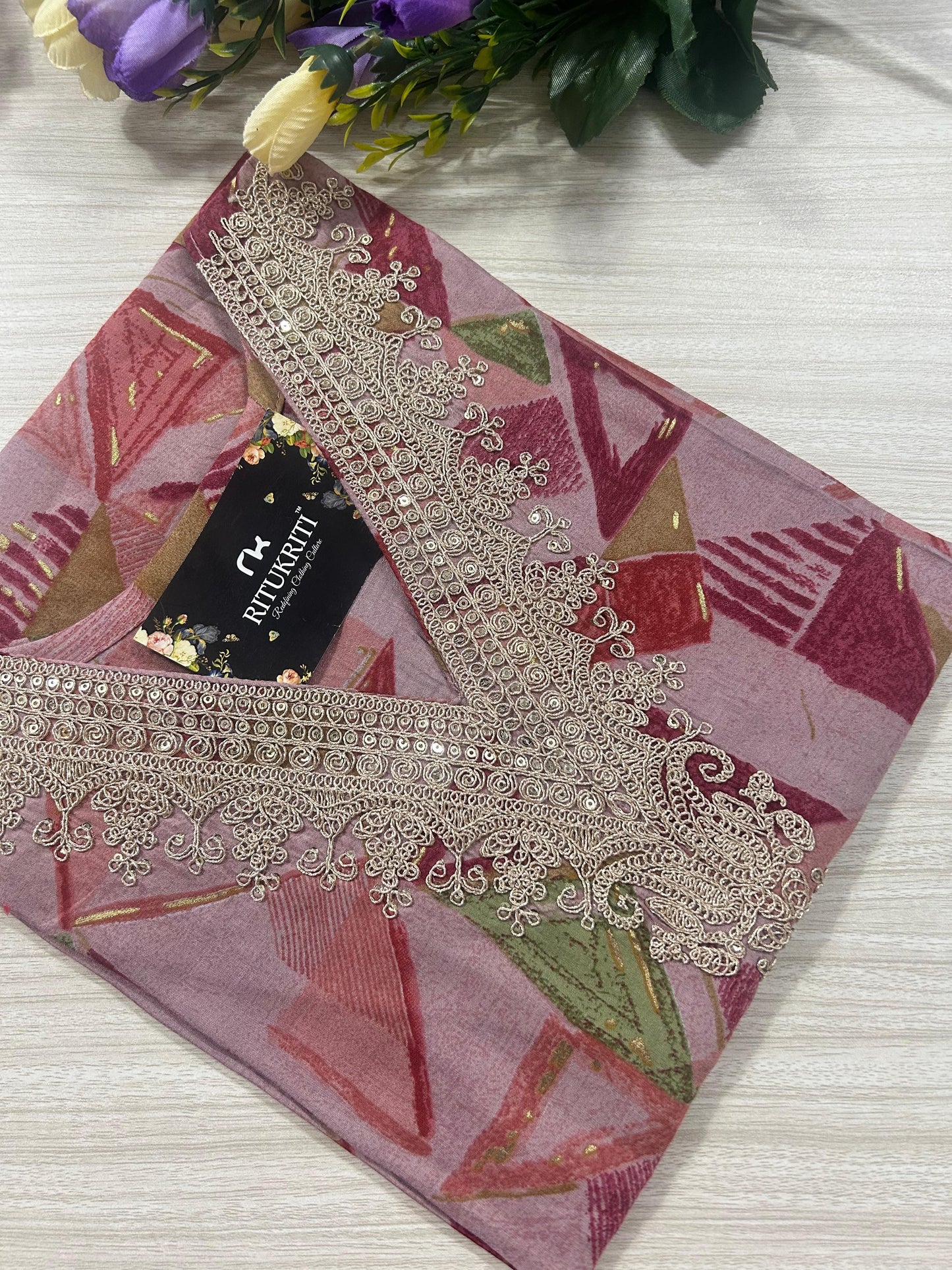 Muslin v-neck kurti