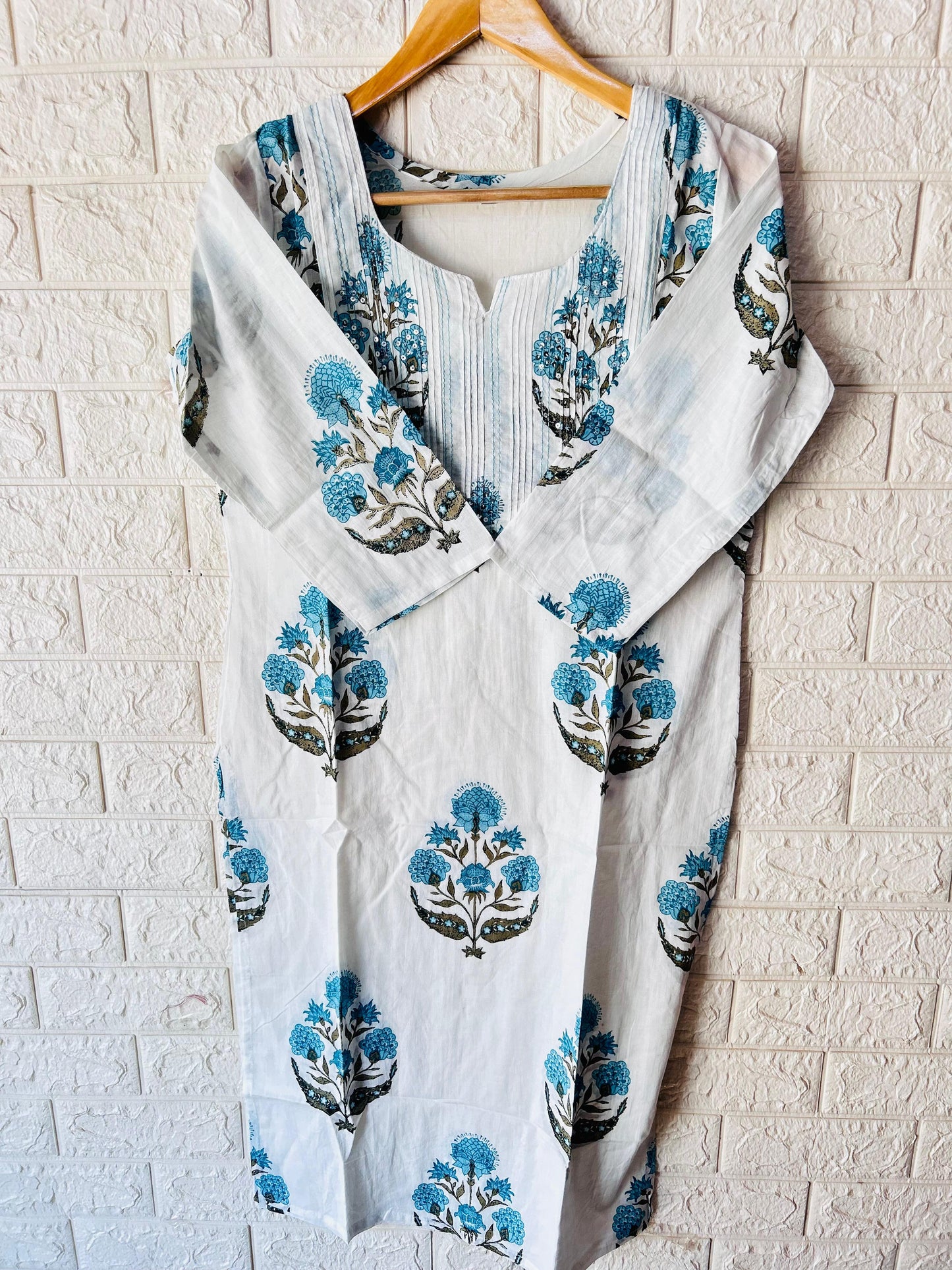 Thread work cotton kurti