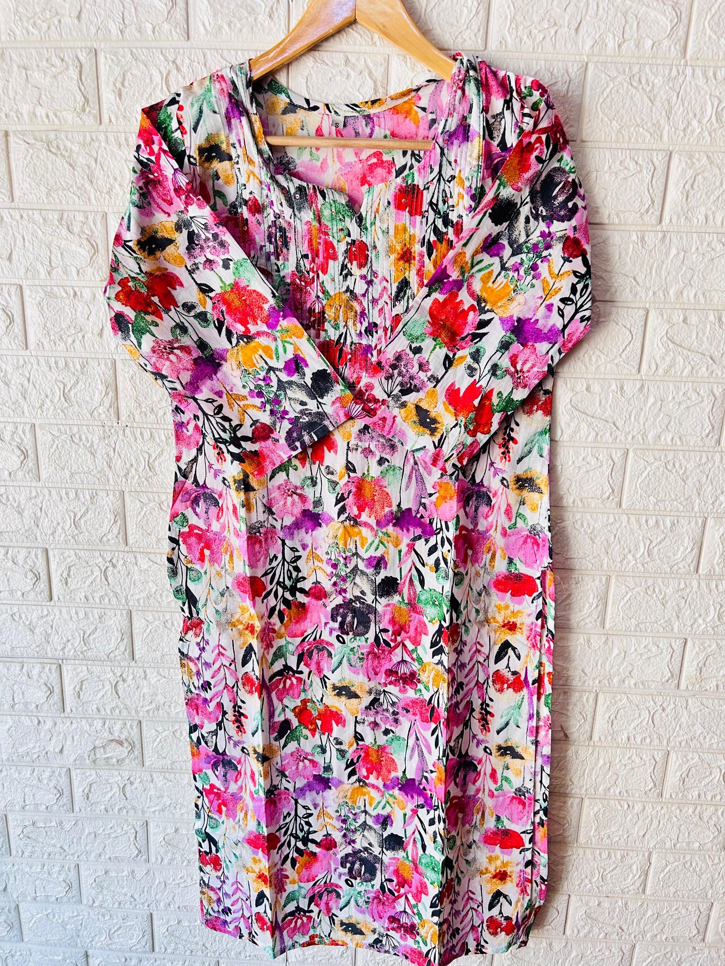 Thread work cotton kurti