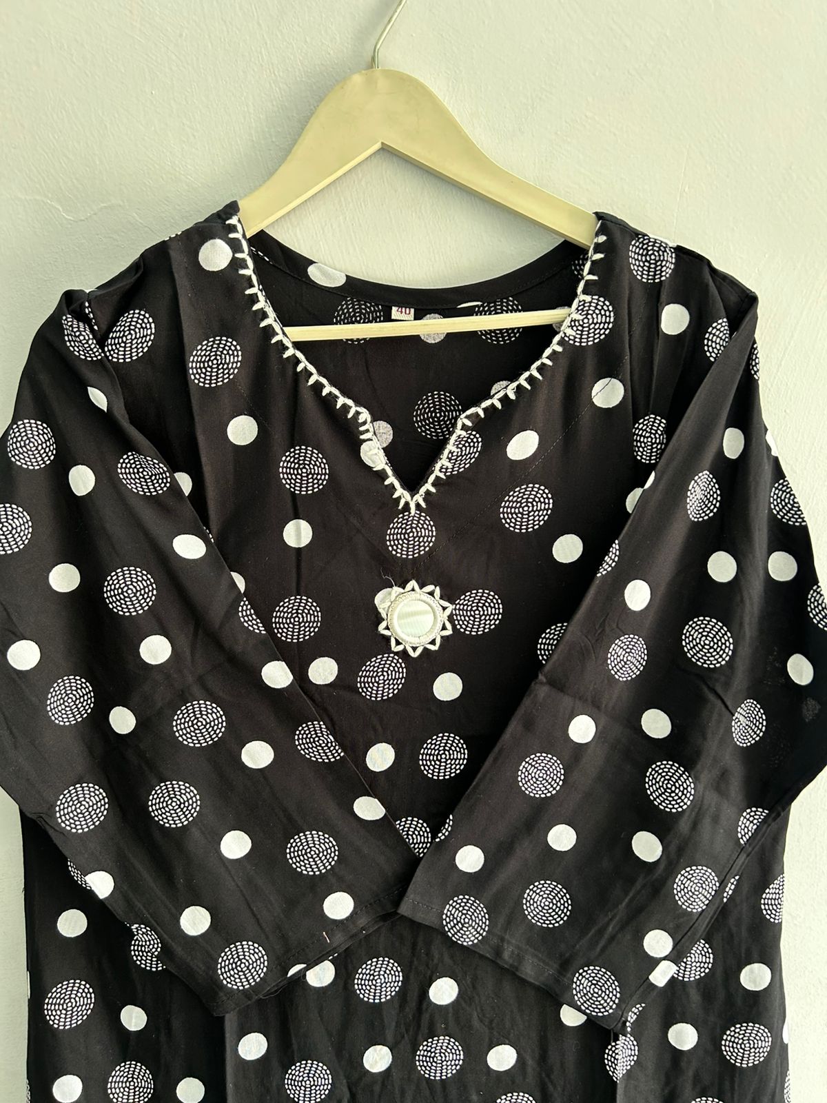 Embroidered neck cotton kurti
