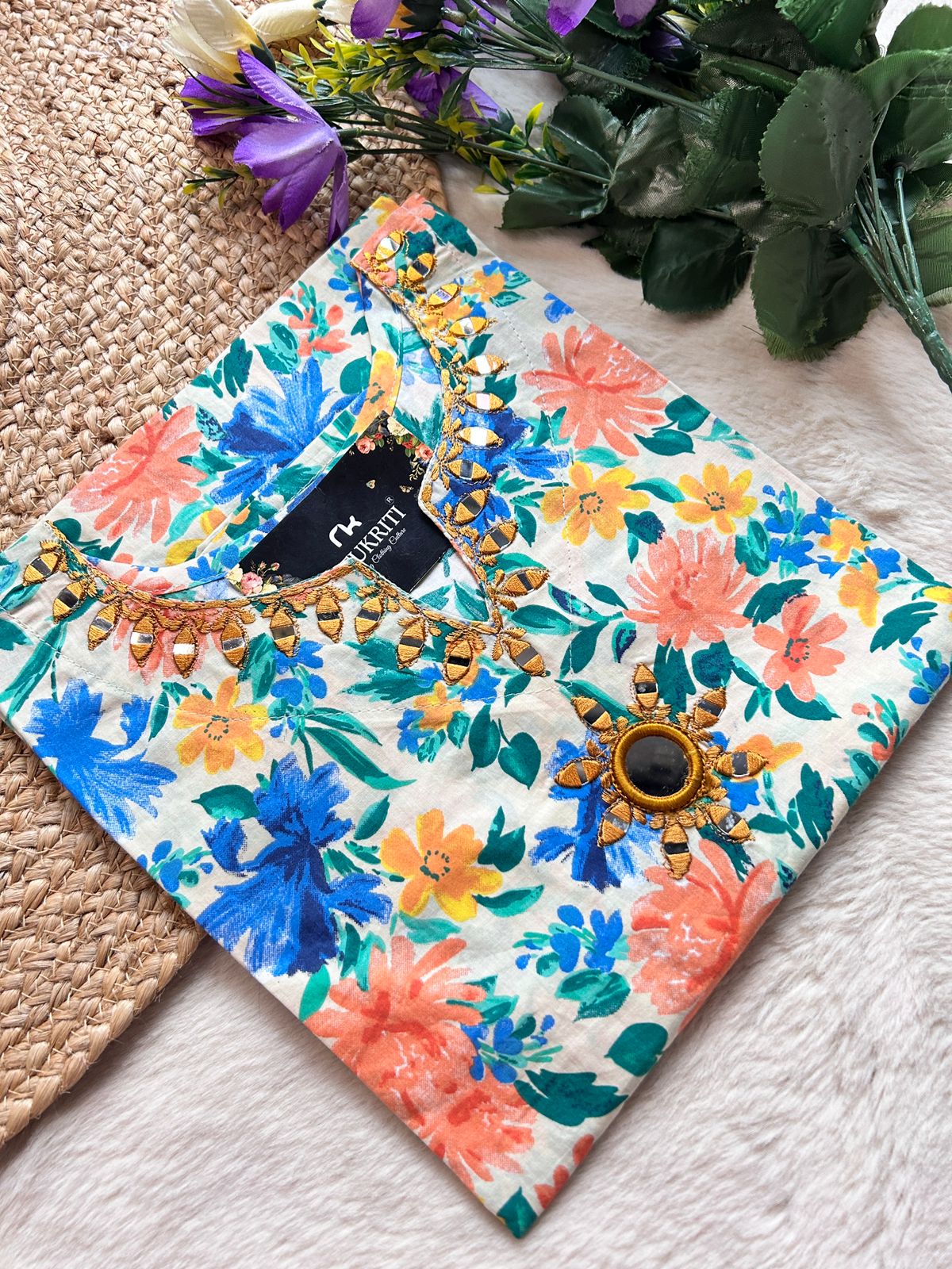 Embroidered neck cotton kurti