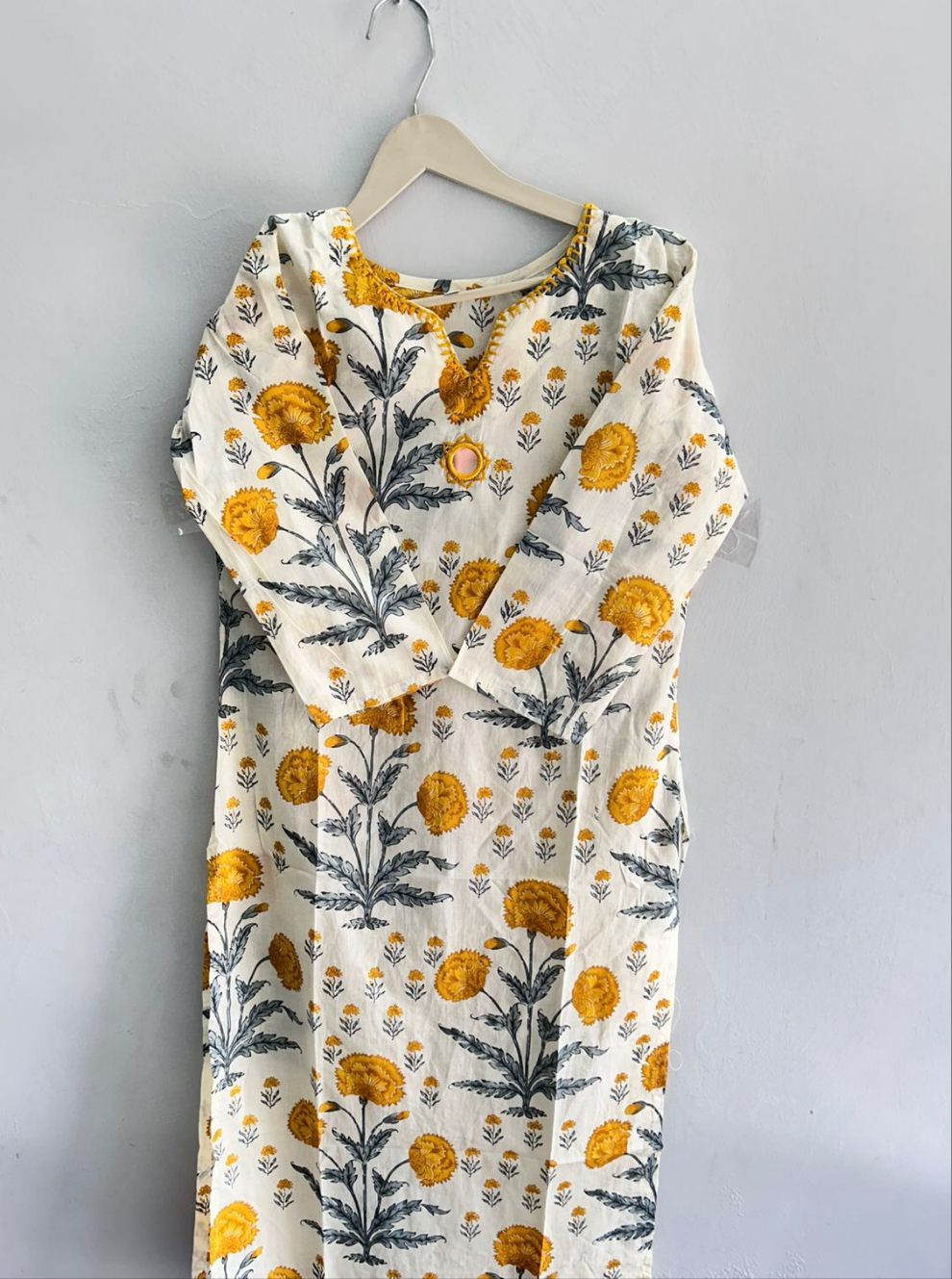 Embroidered neck cotton kurti