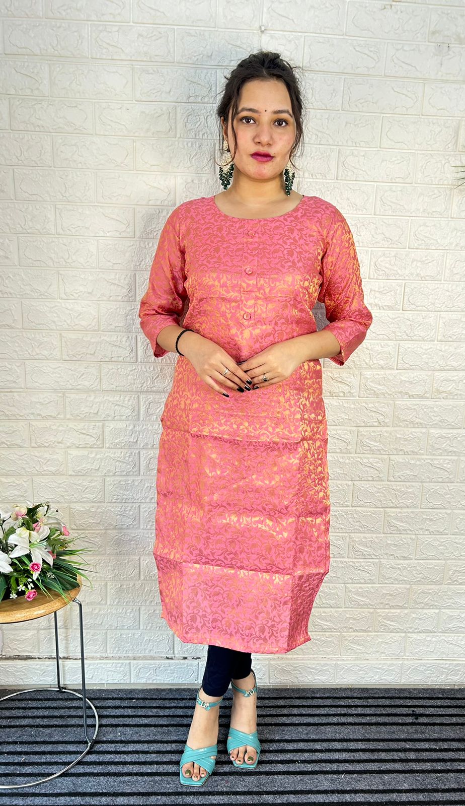 Cotton lining banarasi kurti