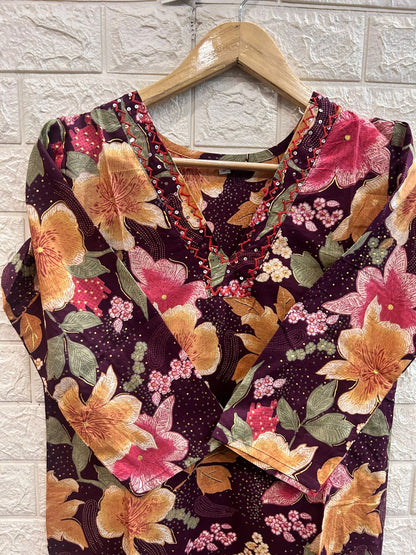 Cotton v neck kurti