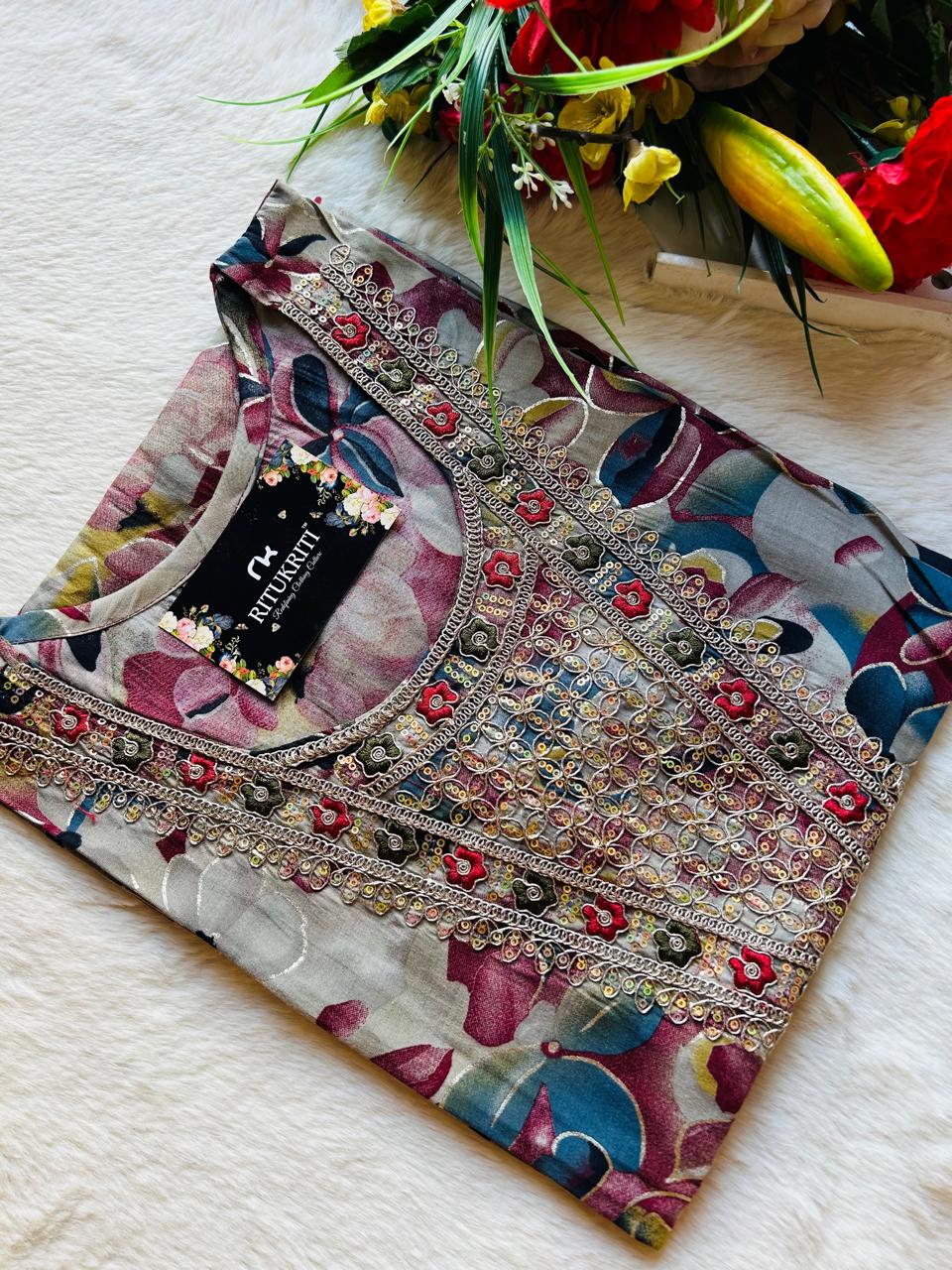 Muslin v-neck kurti