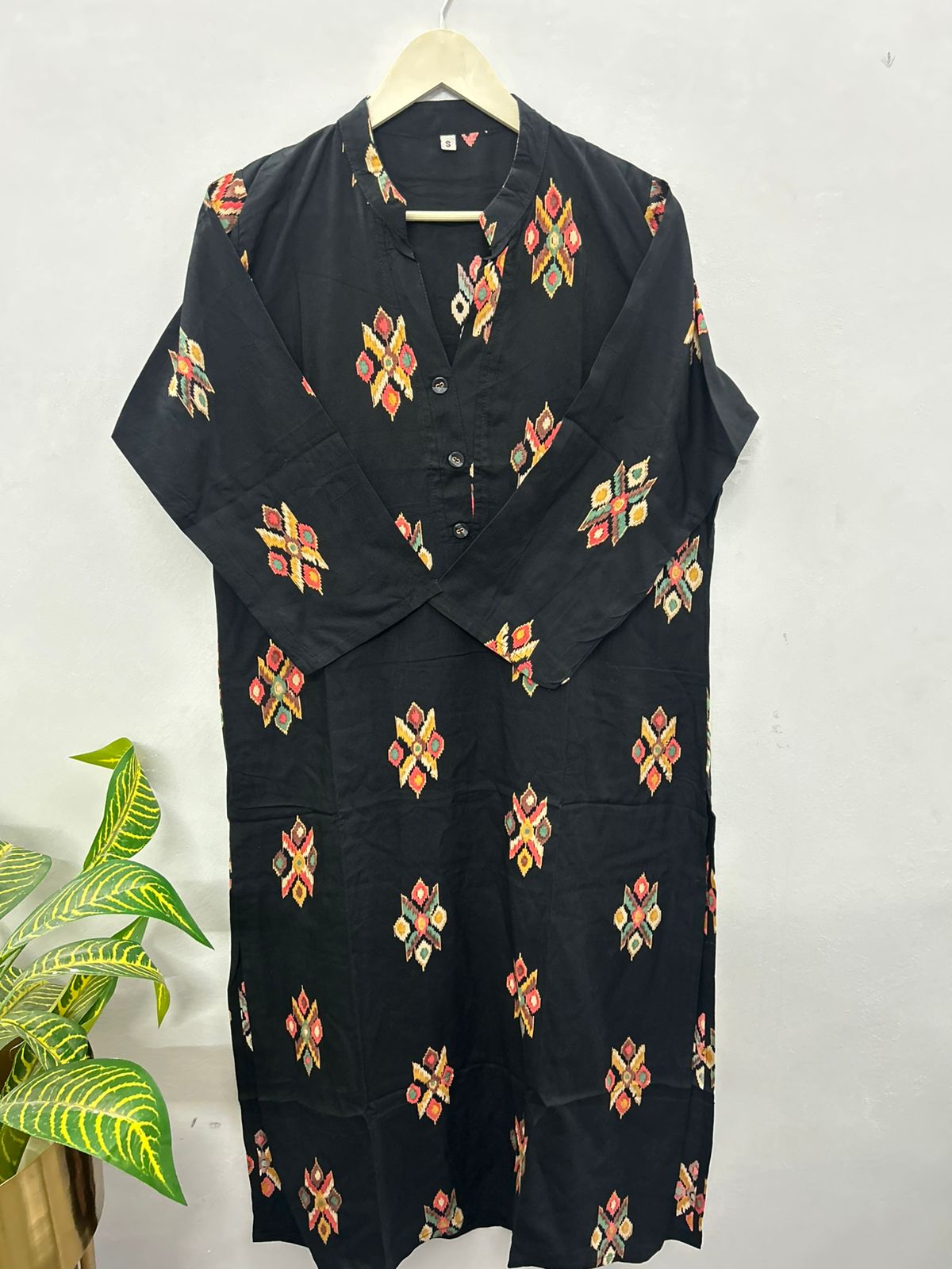 Round neck cotton kurti