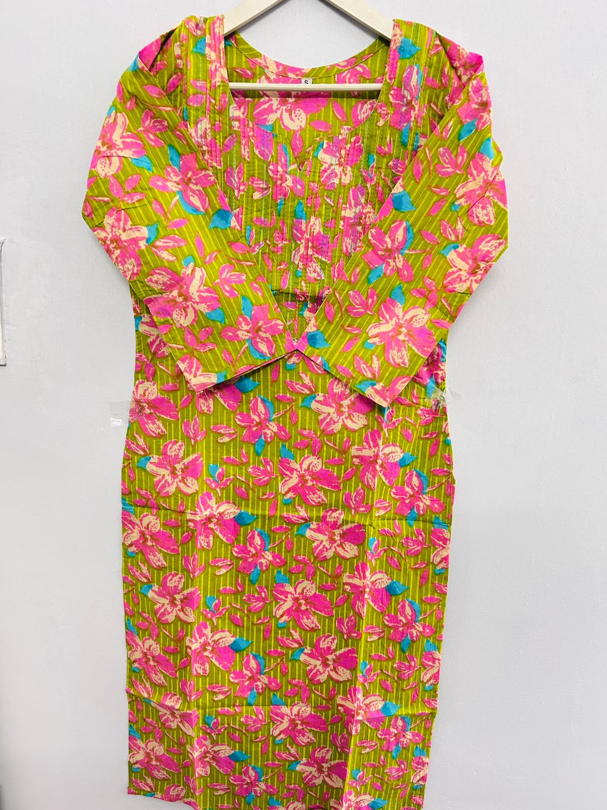 Thread work cotton kurti