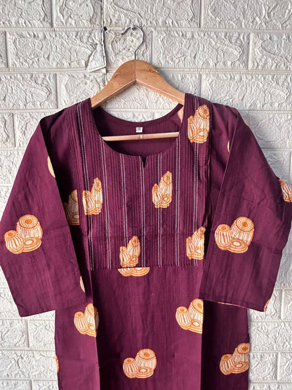 Cotton thread work kurti