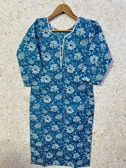 V -neck long cotton kurti